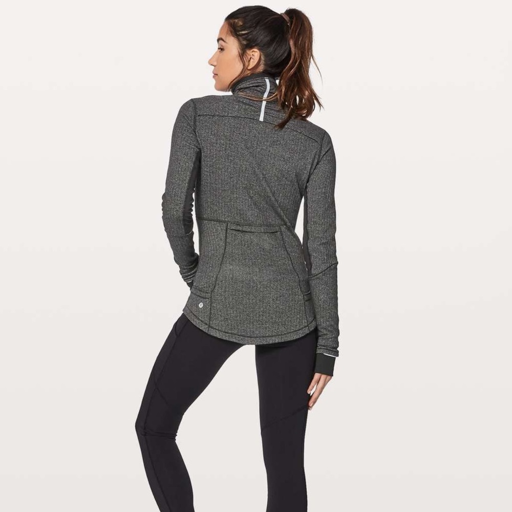Lululemon Fleece - Picture 7 of 8
